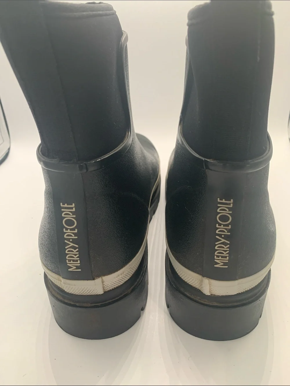 Merry People black waterproof Chelsea lug sole Rain boots 9 Eu 40 - Picture 3 of 6